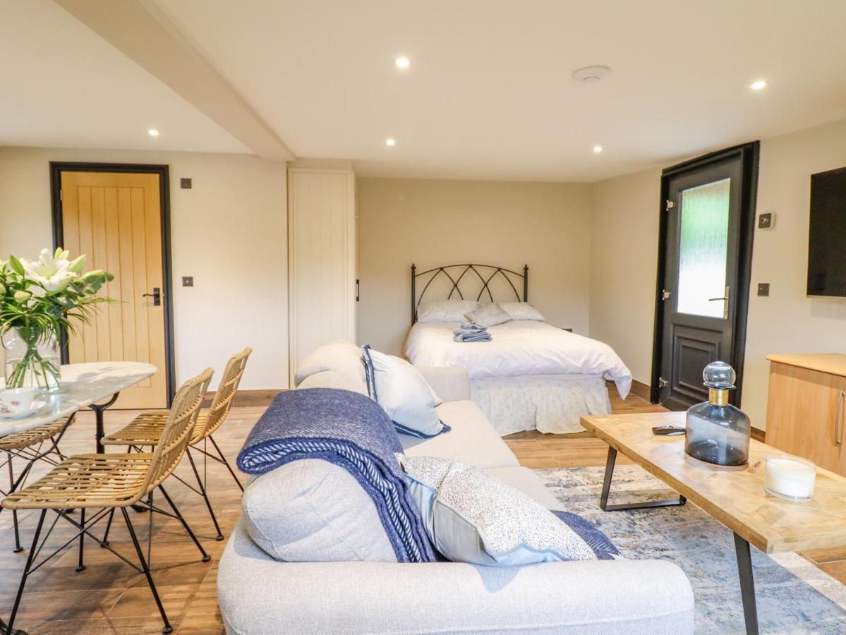 The Cabin At Evelyns Retreat Corwen Extérieur photo