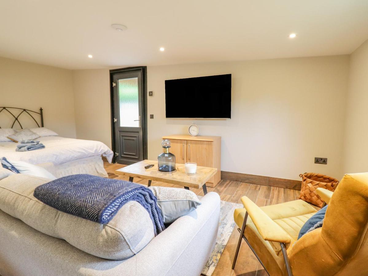 The Cabin At Evelyns Retreat Corwen Extérieur photo