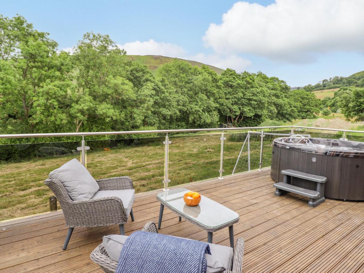 The Cabin At Evelyns Retreat Corwen Extérieur photo